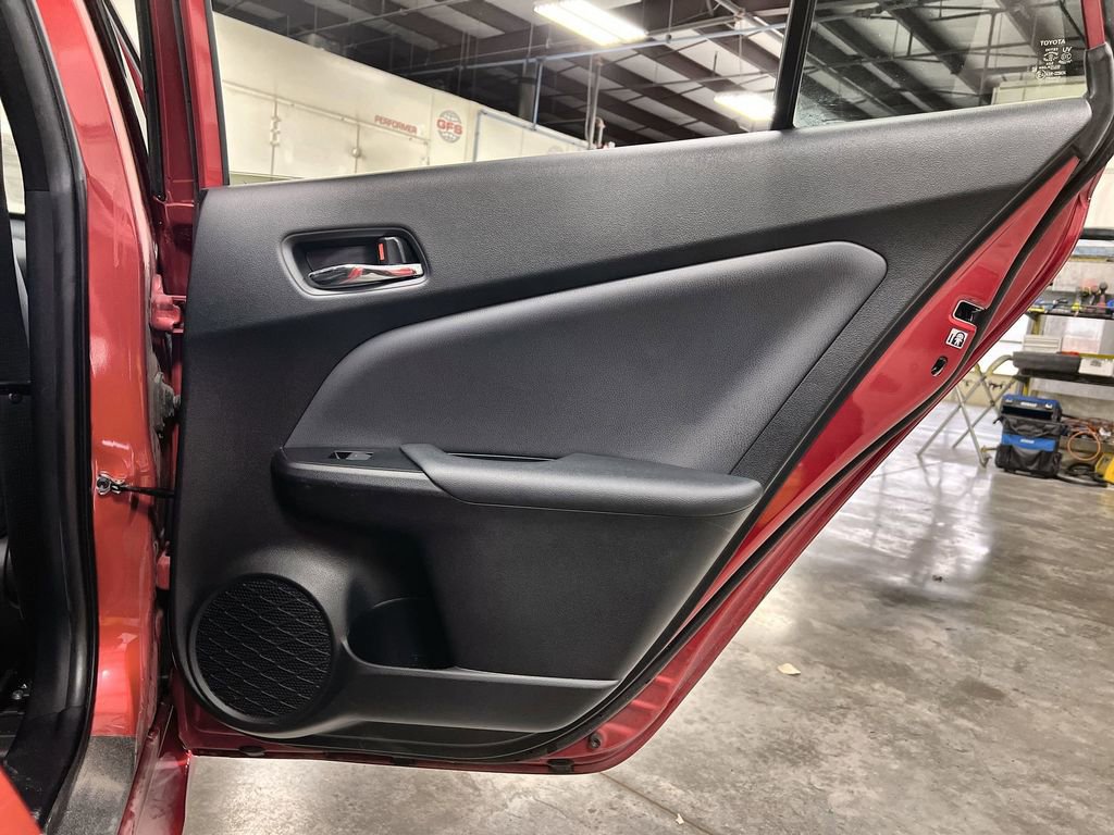 Used 2021 Toyota Prius image 25