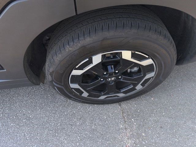 Used 2024 Hyundai Santa Fe SEL image 6