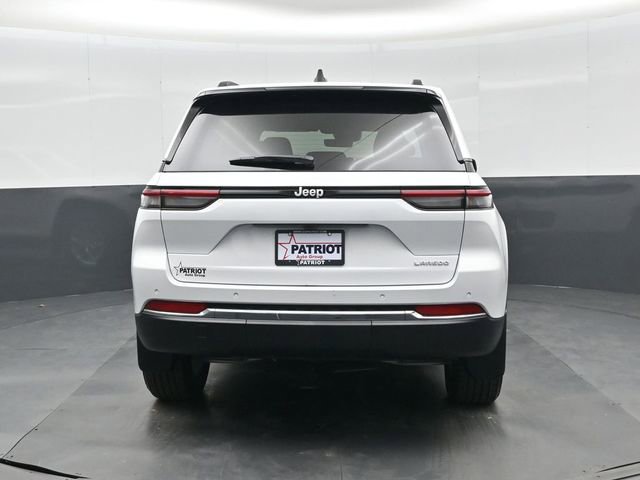 New 2025 Jeep Grand Cherokee Laredo image 5