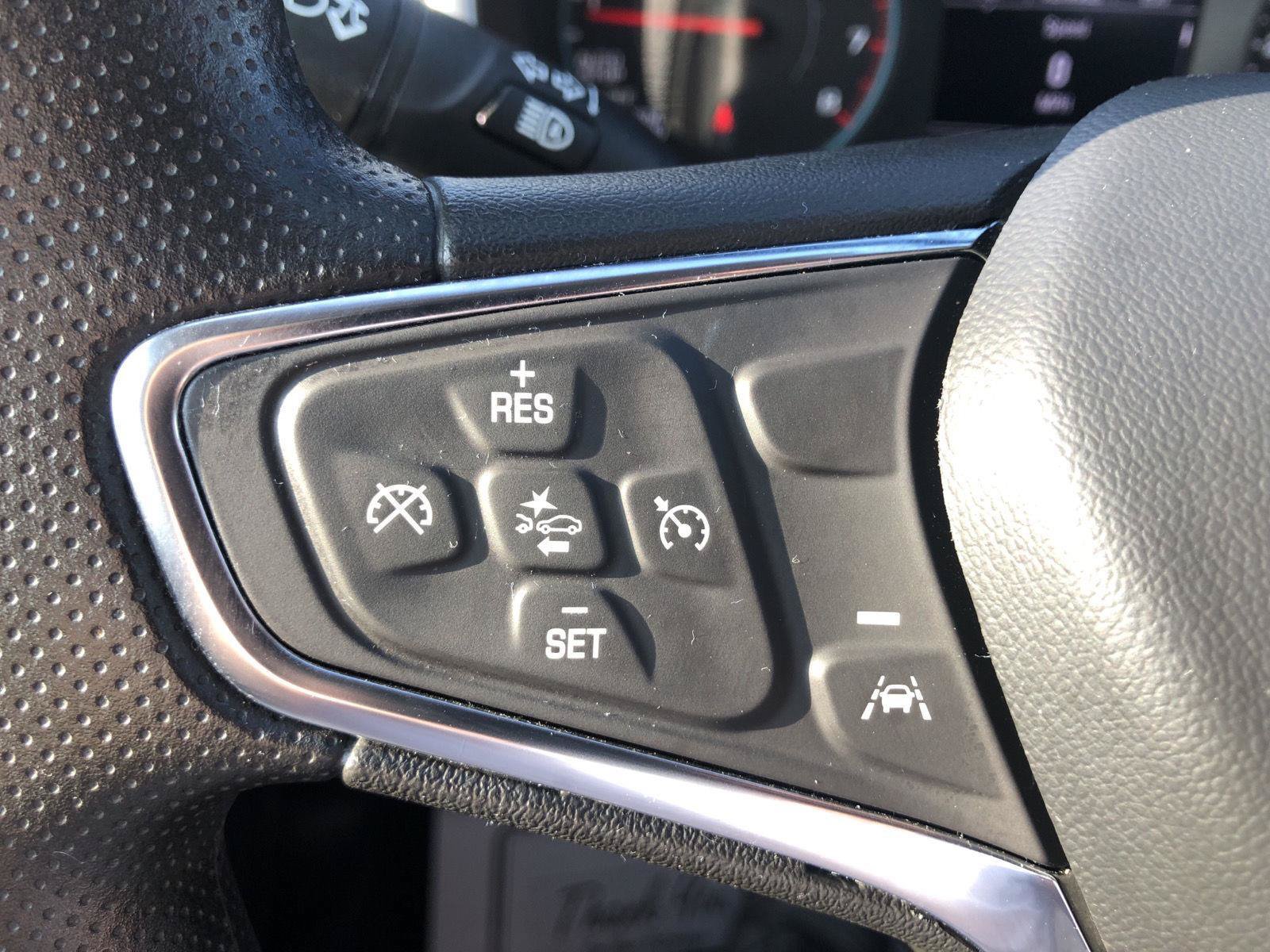 Used 2024 Chevrolet Malibu LT FWD image 19