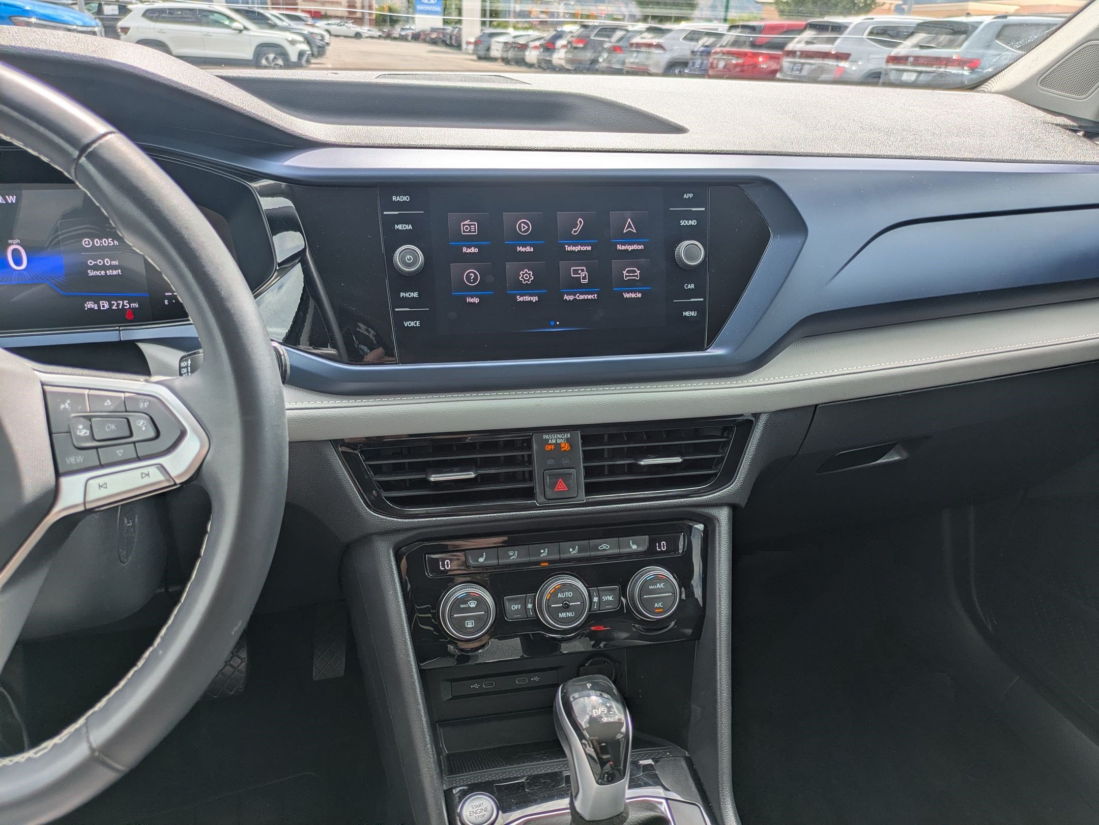 Certified 2024 Volkswagen Taos SE AWD/4WD image 27