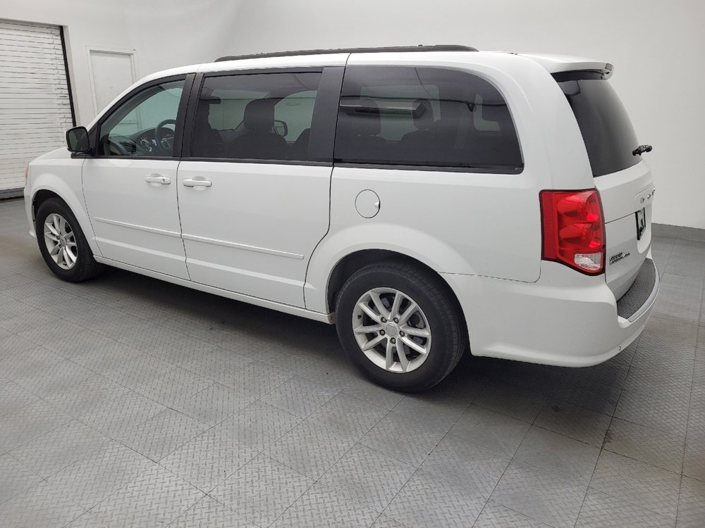 Used 2016 Dodge Grand Caravan SXT w/ Rear Park Assist Package image 3