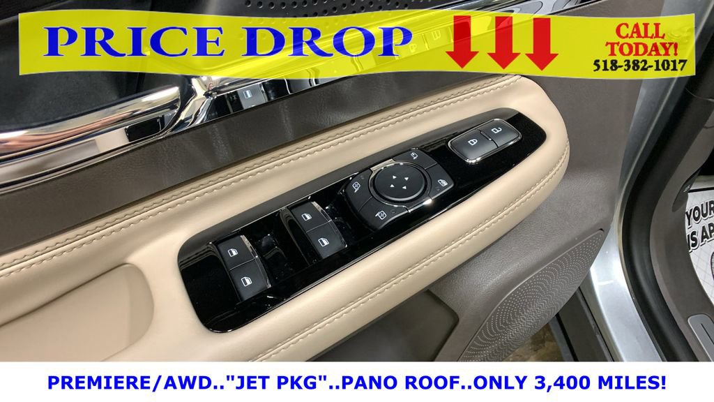 Used 2024 Lincoln Corsair AWD w/ Equipment Group 101A image 28