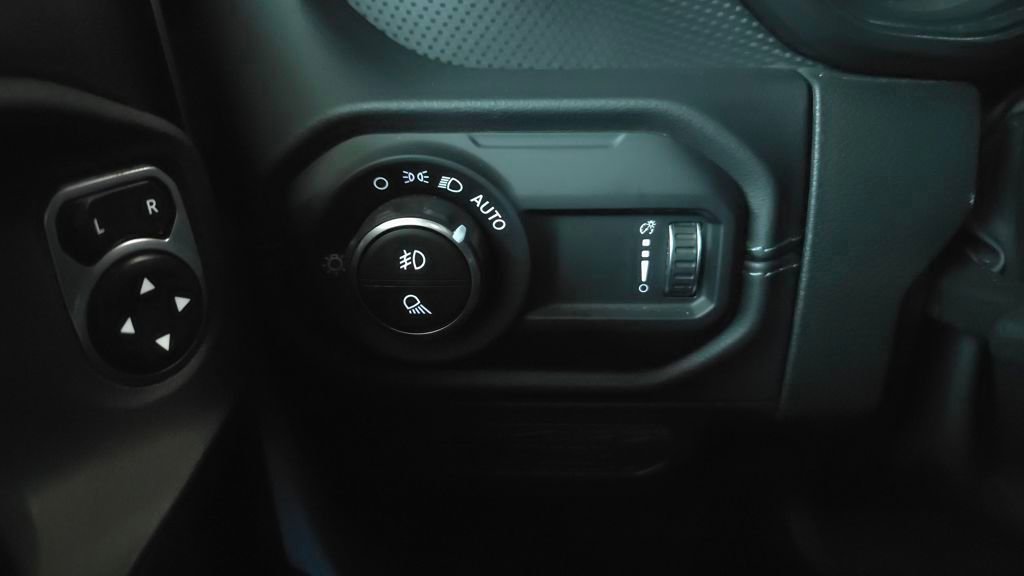 Used 2024 Jeep Gladiator Rubicon image 28