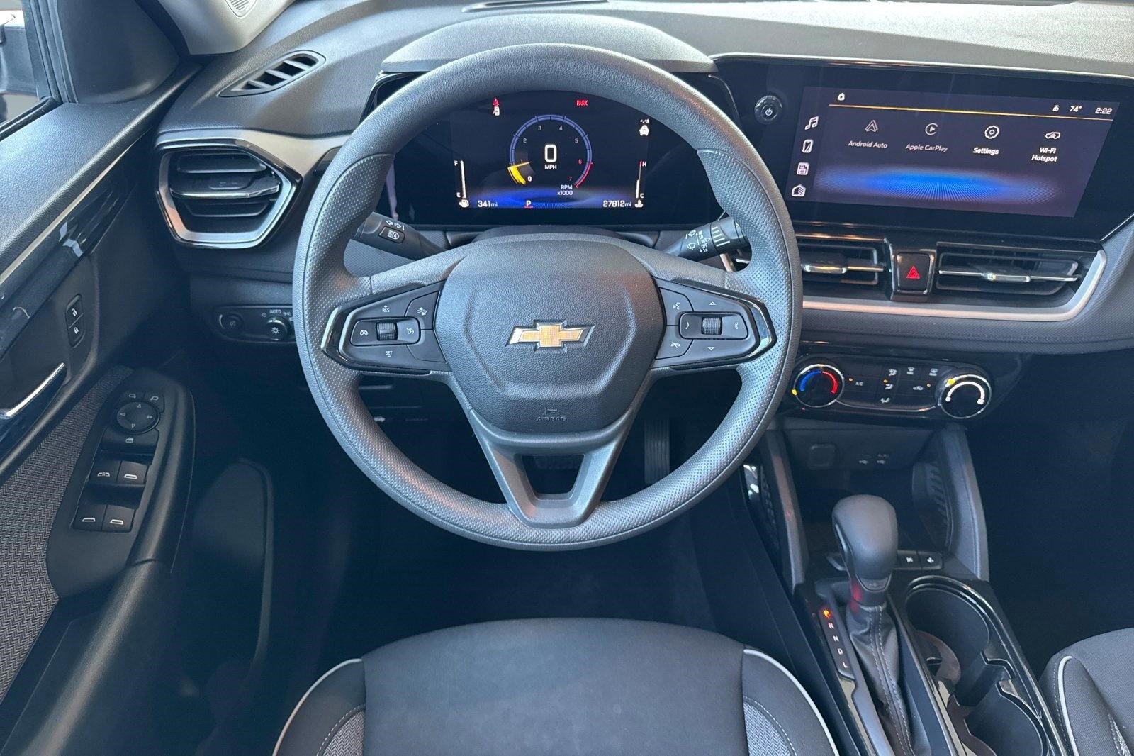 Used 2025 Chevrolet TrailBlazer LT image 27