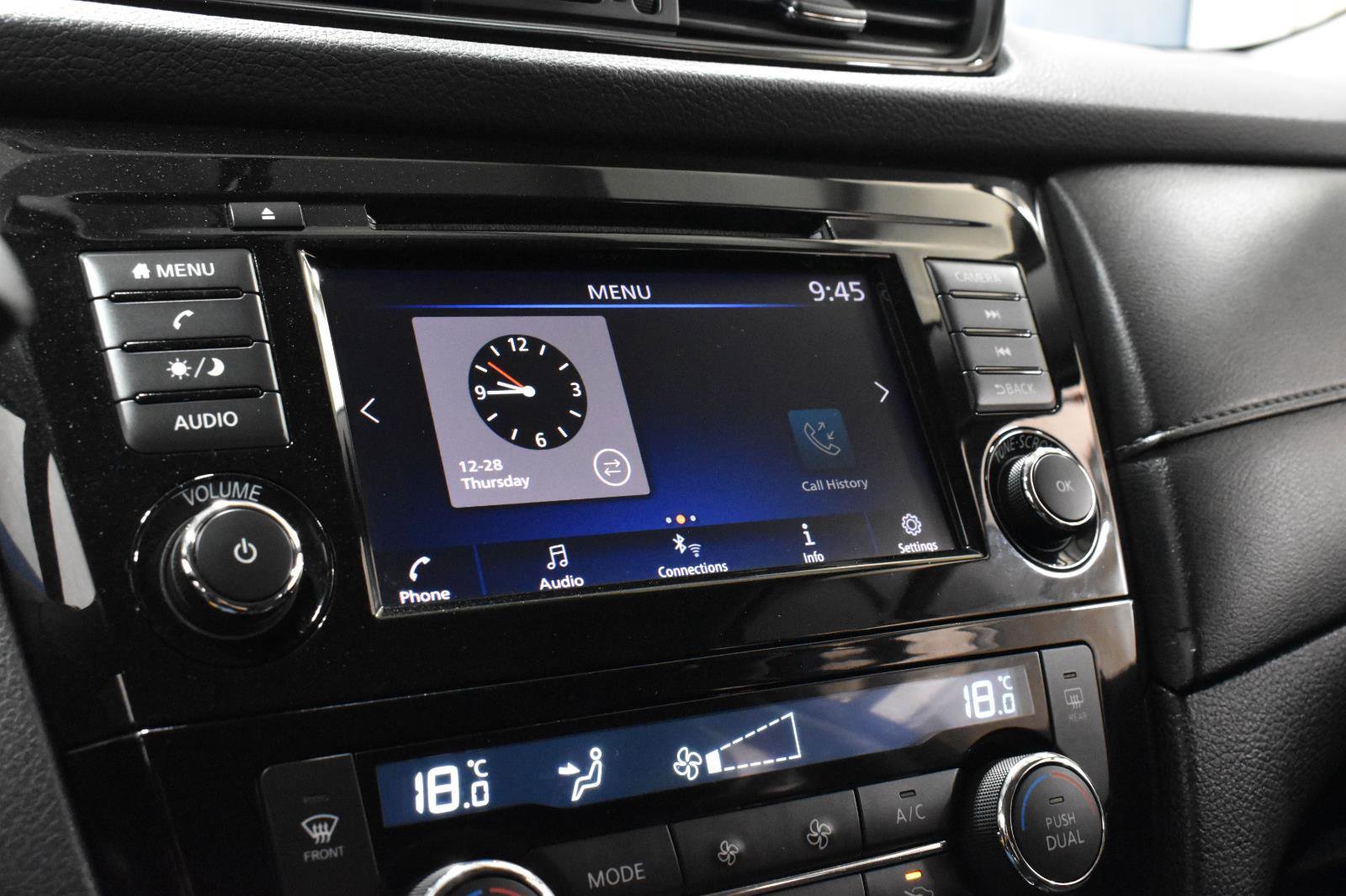 Used 2019 Nissan Rogue S image 14