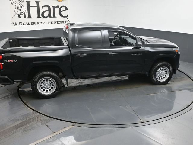 Used 2023 Chevrolet Colorado W/T image 37