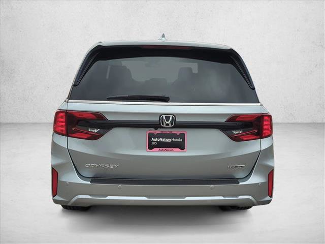 New 2026 Honda Odyssey Touring image 8