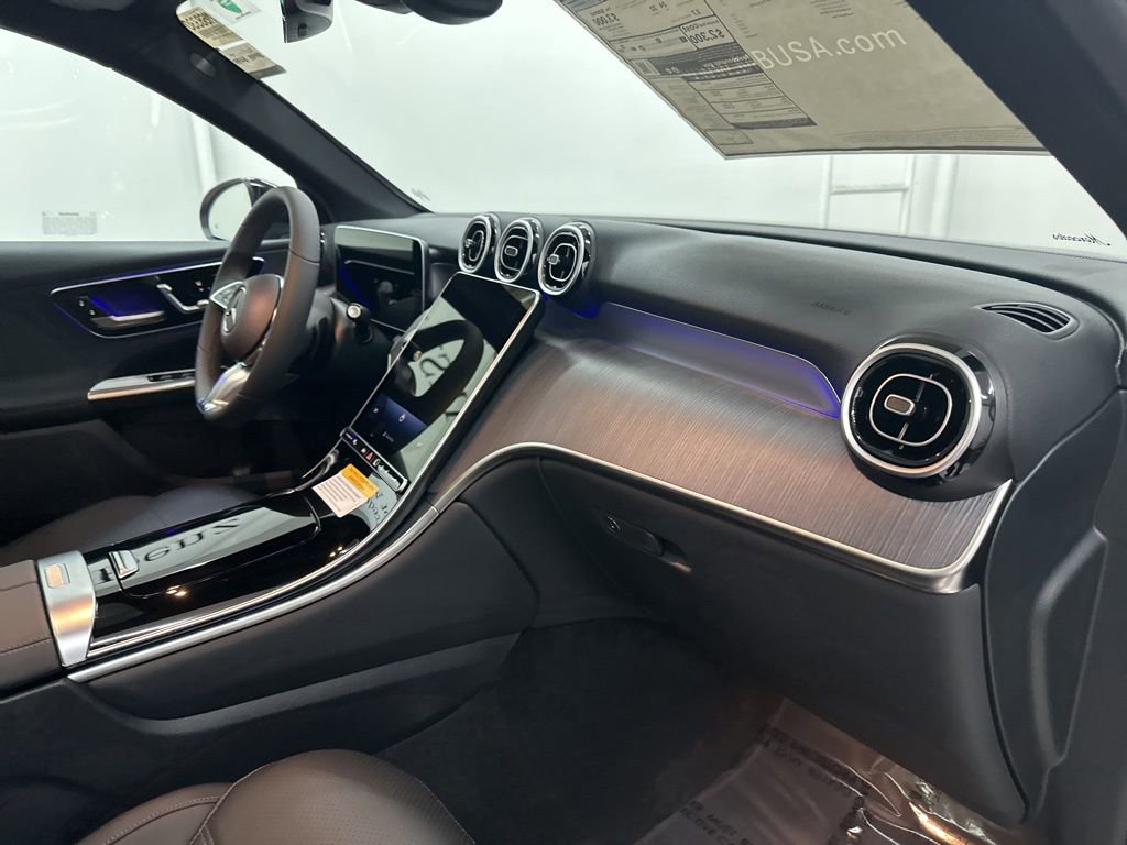 Used 2026 Mercedes-Benz GLC 300 image 26