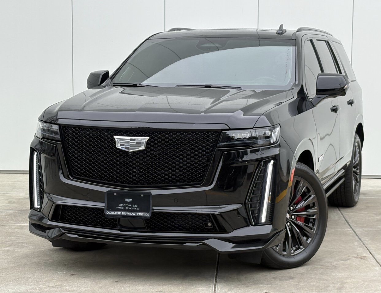 Used 2023 Cadillac Escalade V w/ LPO, ONYX Package