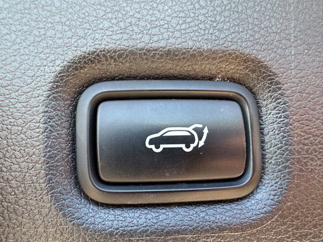 Used 2023 Hyundai Santa Fe SEL AWD/4WD image 12