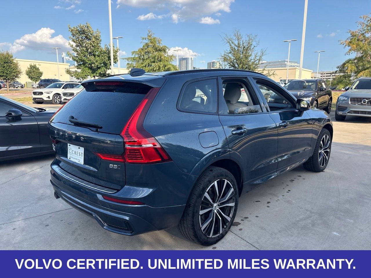 Certified 2024 Volvo XC60 B5 Plus w/ Protection Package Premier AWD/4WD image 5