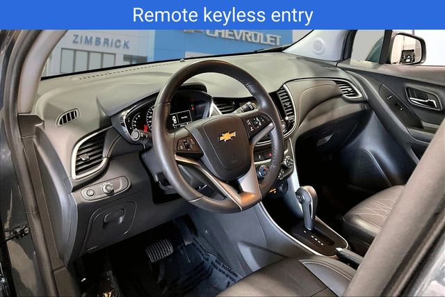 Certified 2022 Chevrolet Trax LT w/ Driver Confidence Package AWD/4WD image 18