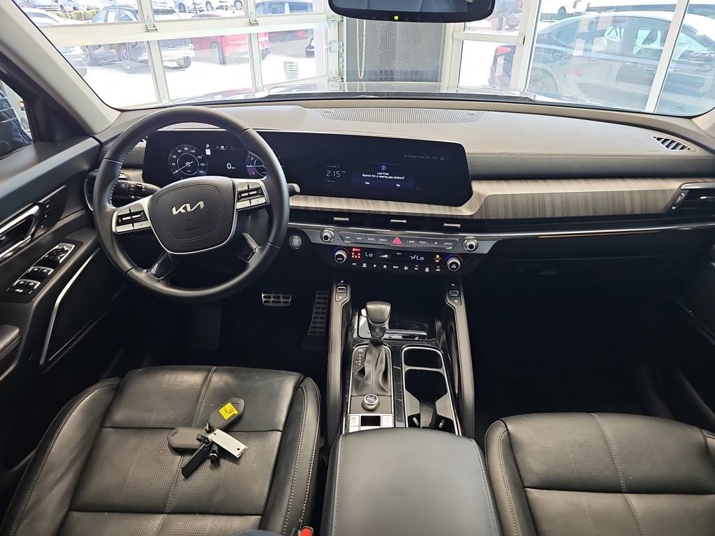 Used 2024 Kia Telluride SX image 14