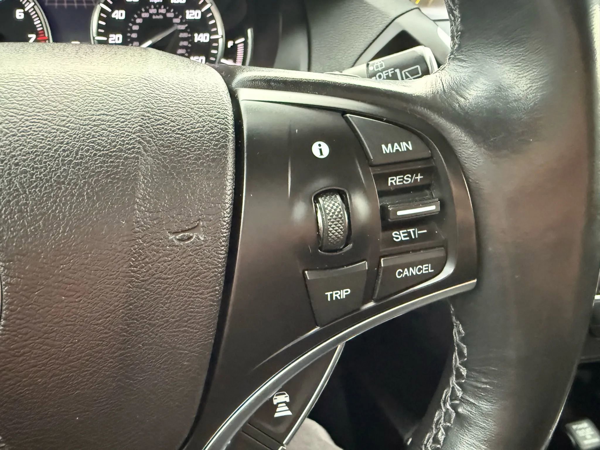 Used 2017 Acura MDX SH-AWD w/ Advance Package image 23