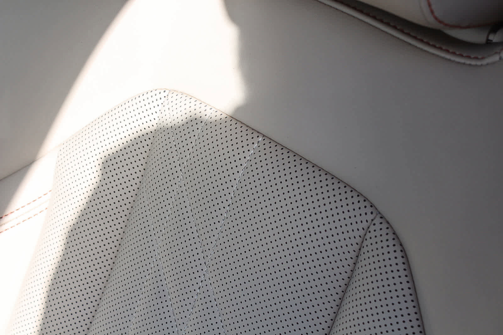 Used 2025 BMW X3 xDrive30i w/ Premium Package image 32