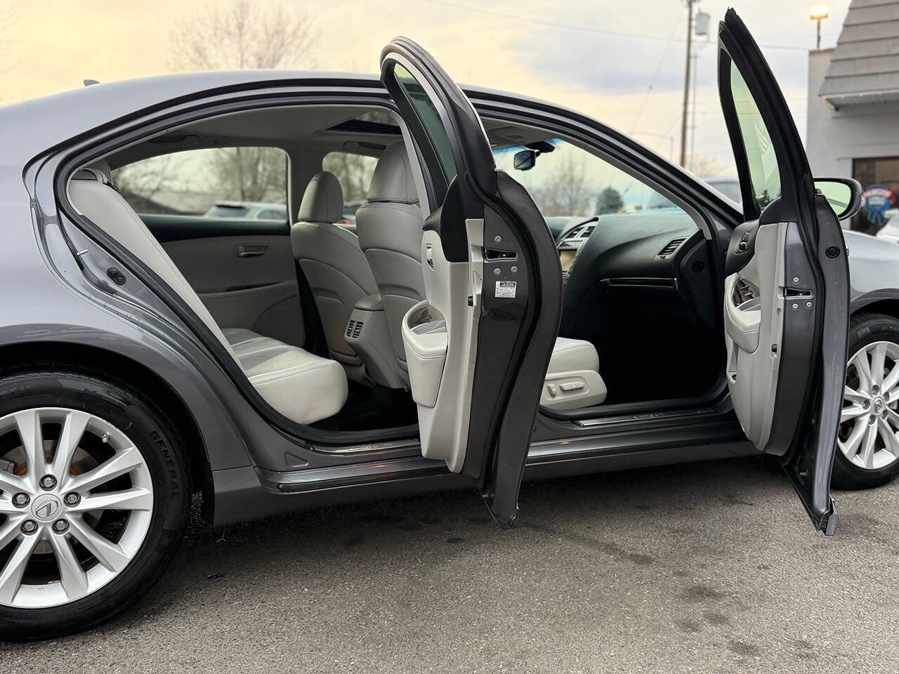 Used 2012 Lexus ES 350 image 96