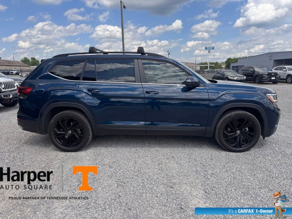 Used 2023 Volkswagen Atlas SE w/ Panoramic Sunroof Package AWD/4WD image 6