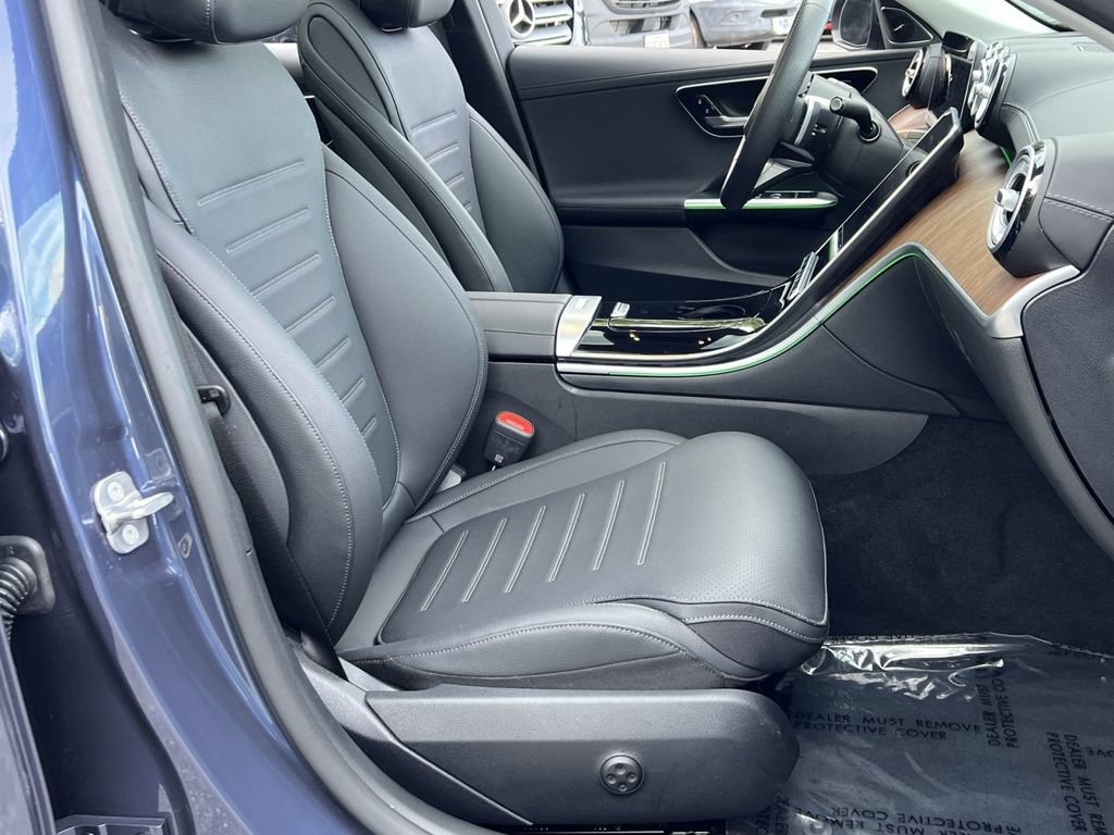 Certified 2026 Mercedes-Benz C 300 4MATIC Sedan image 33
