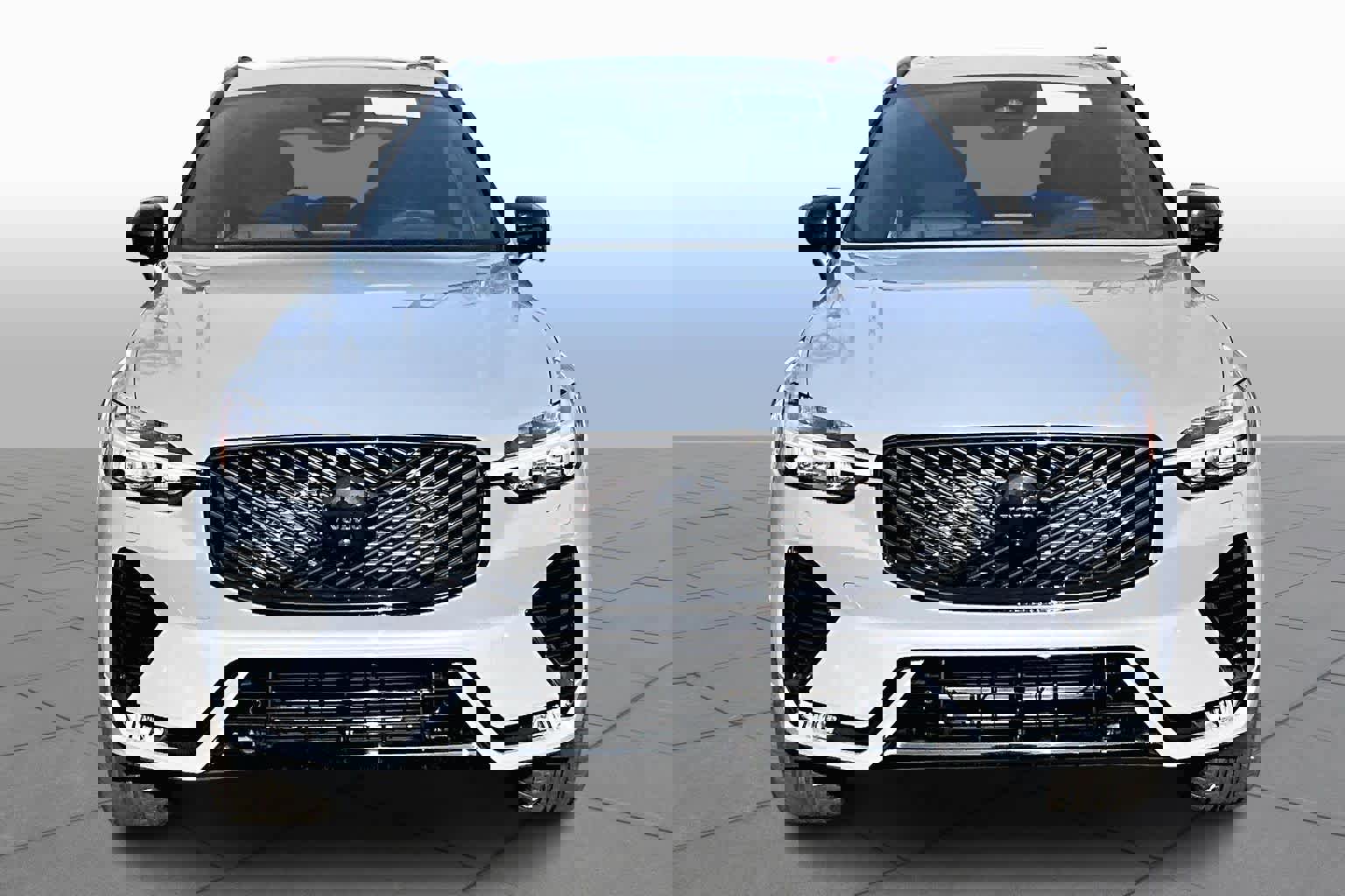 New 2026 Volvo XC60 B5 Ultra w/ Protection Package Premier image 2