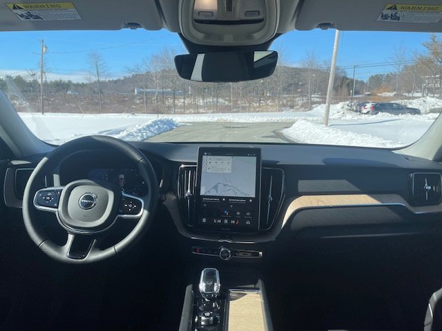 New 2026 Volvo XC60 B5 Plus w/ Protection Package Premier AWD/4WD image 12