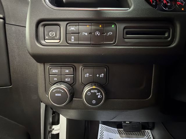 Certified 2021 Chevrolet Tahoe RST w/ Luxury Package image 19