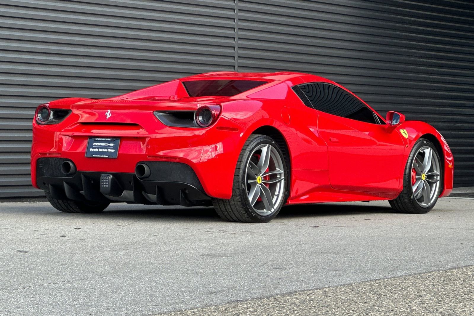 Used 2017 Ferrari 488 Spider RWD image 8