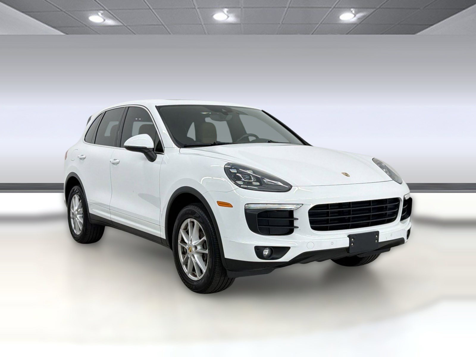 Used 2016 Porsche Cayenne AWD/4WD image 7