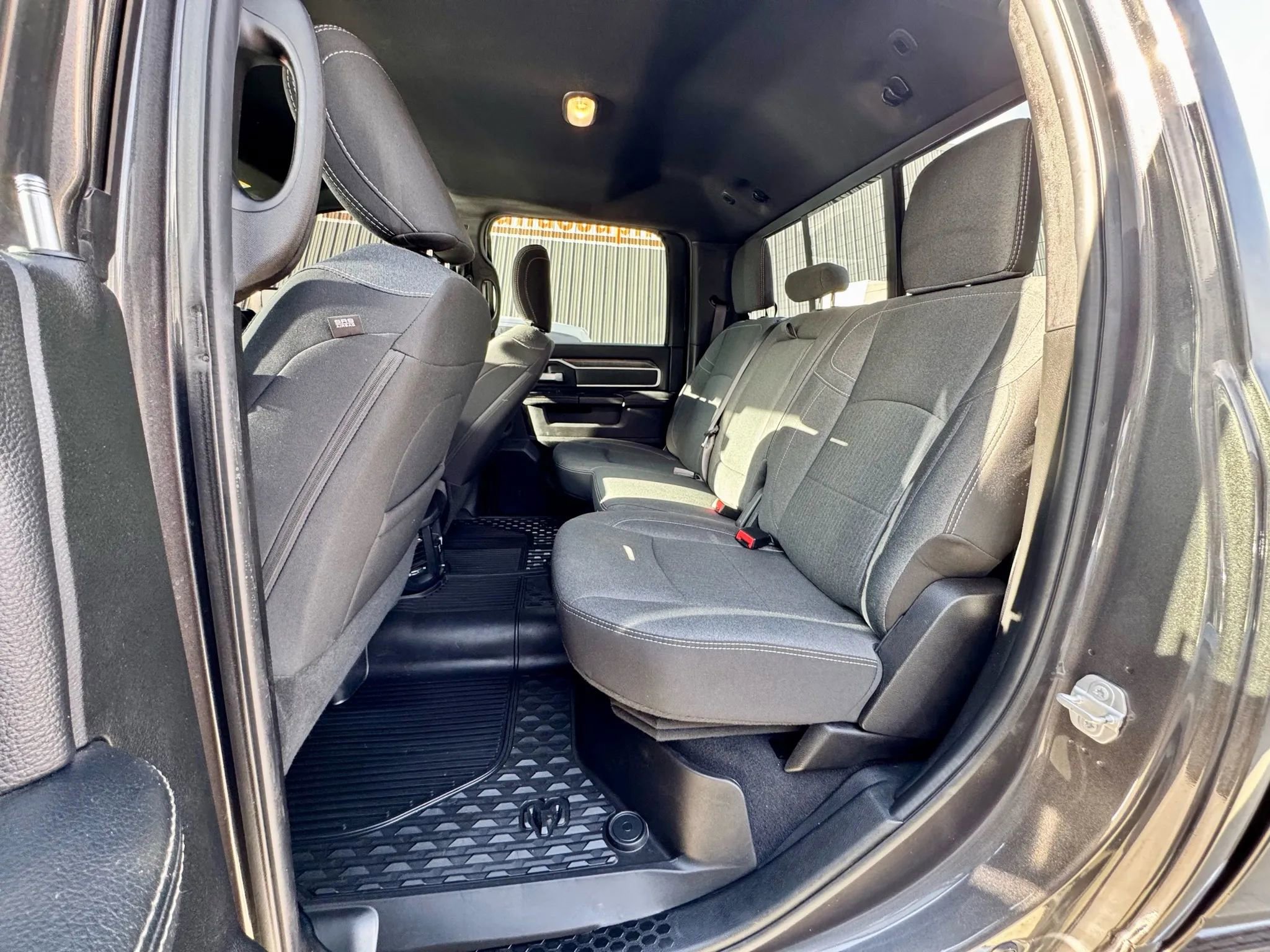 Used 2020 RAM 2500 Big Horn w/ Level 2 Equipment Group image 17