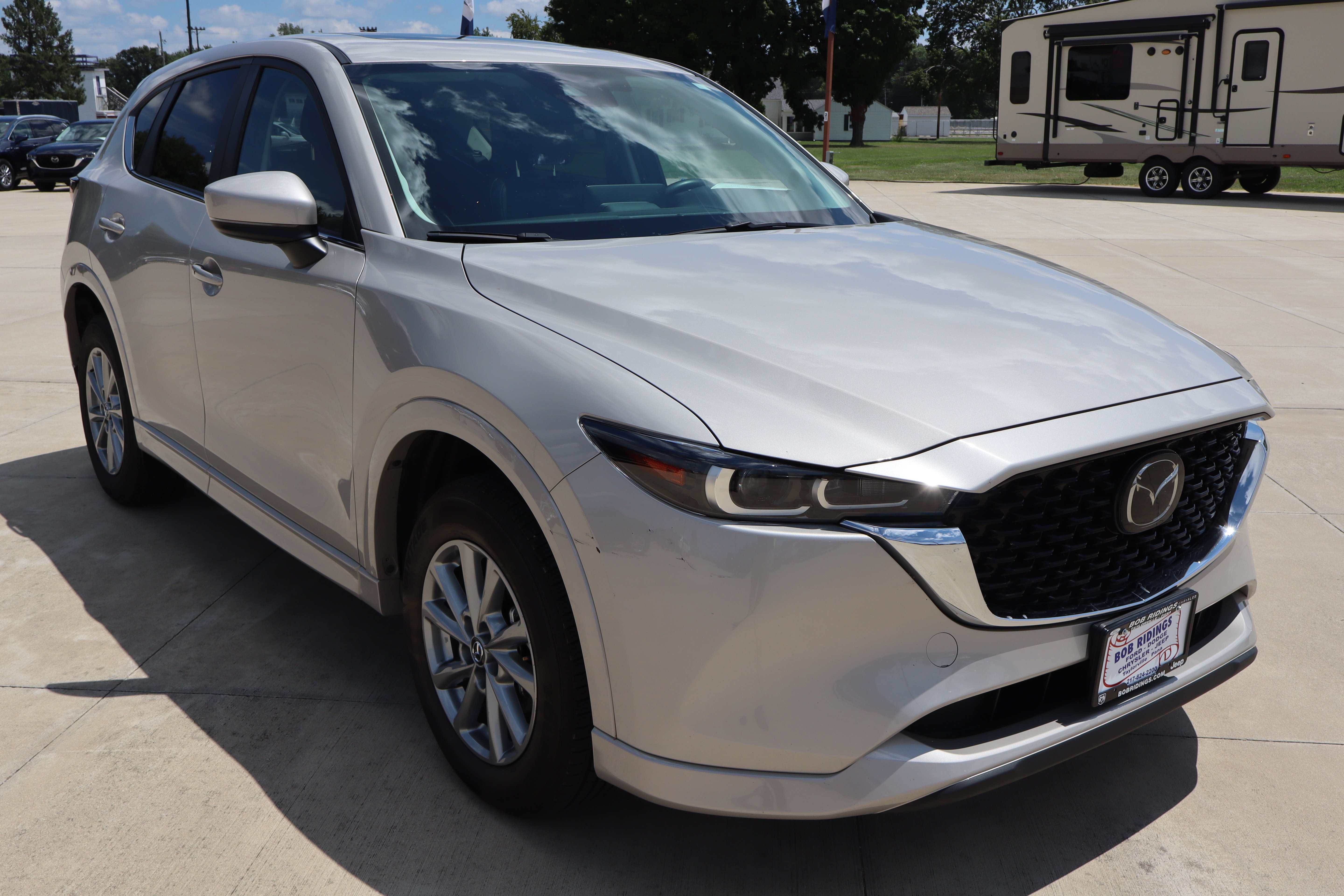 Used 2025 MAZDA CX-5 AWD 2.5 S w/ Preferred Package image 3