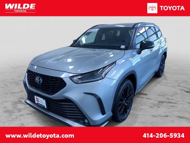 Certified 2025 Toyota Highlander XSE