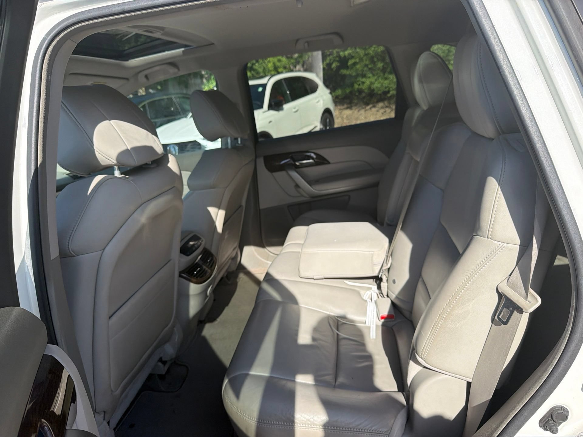 Used 2011 Acura MDX w/ Technology Package AWD/4WD image 11