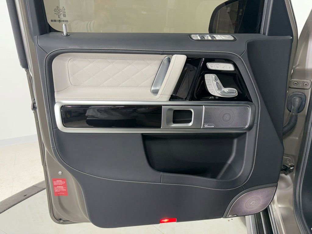 Certified 2025 Mercedes-Benz G 63 AMG 4MATIC image 6
