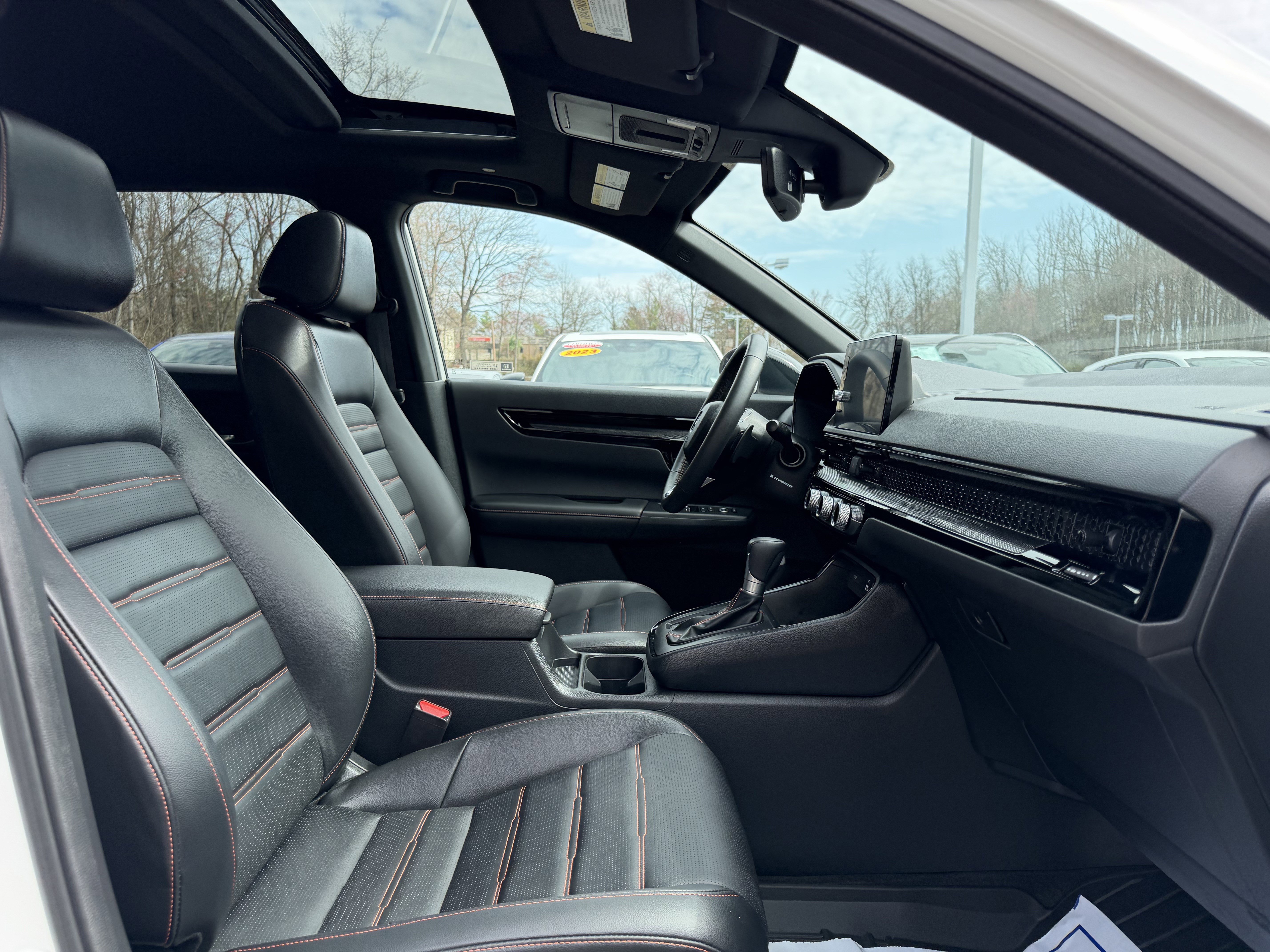 Certified 2025 Honda CR-V Sport Touring image 15