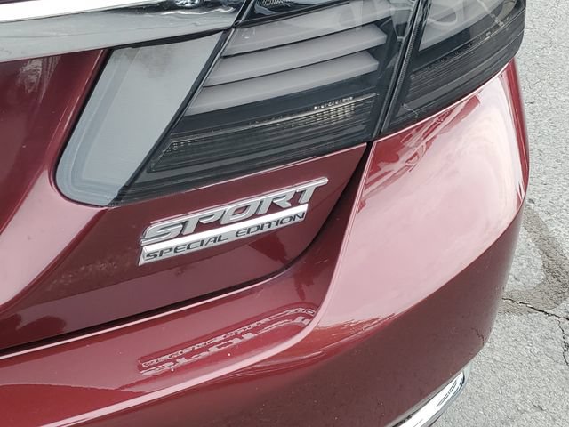 Used 2017 Honda Accord Sport Special Edition image 8