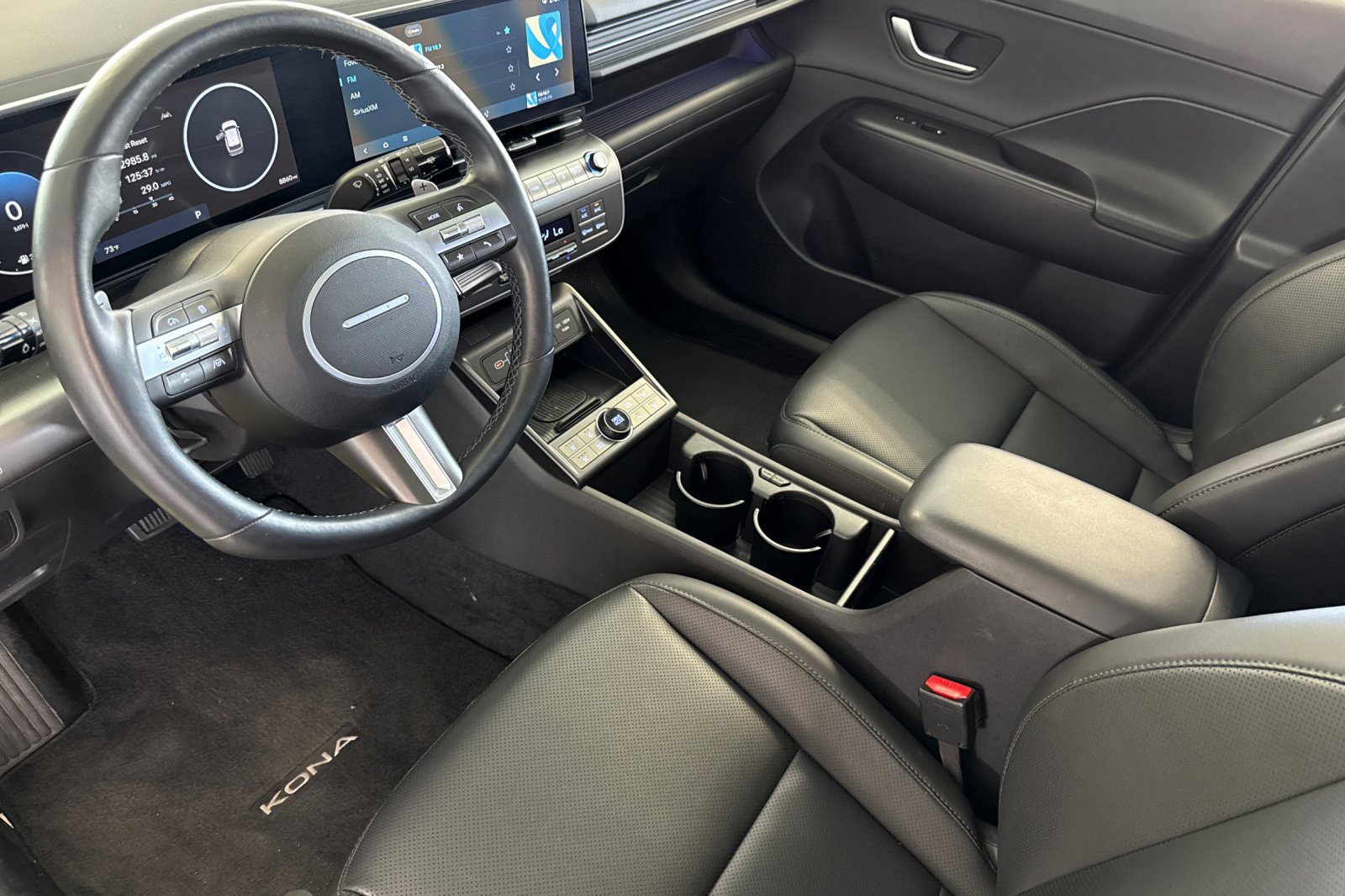 Used 2025 Hyundai Kona Limited FWD image 10