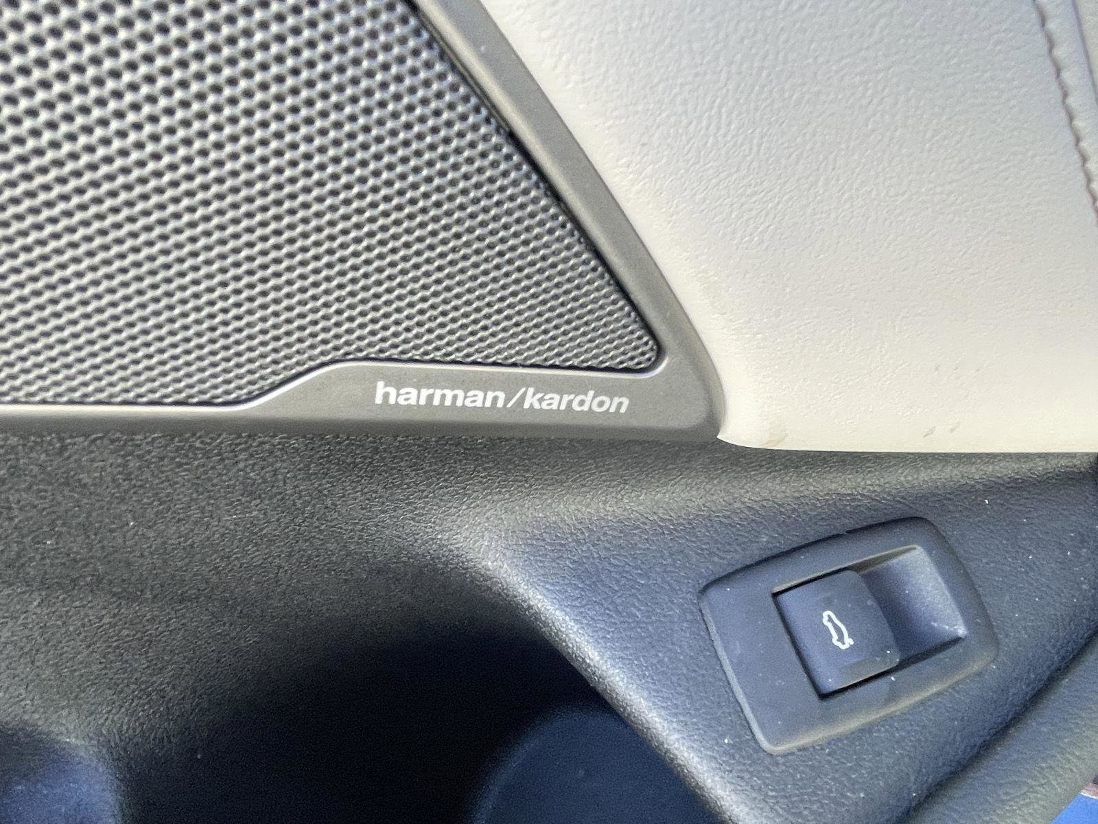 Used 2023 BMW M550i xDrive w/ Executive Package image 13