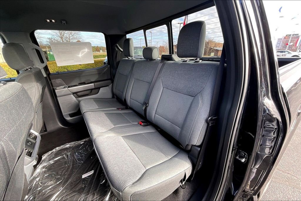New 2025 Ford F150 XLT w/ Equipment Group 302A MID image 10