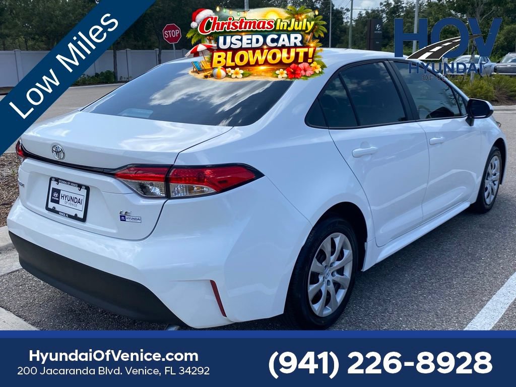 Used 2026 Toyota Corolla LE FWD image 7