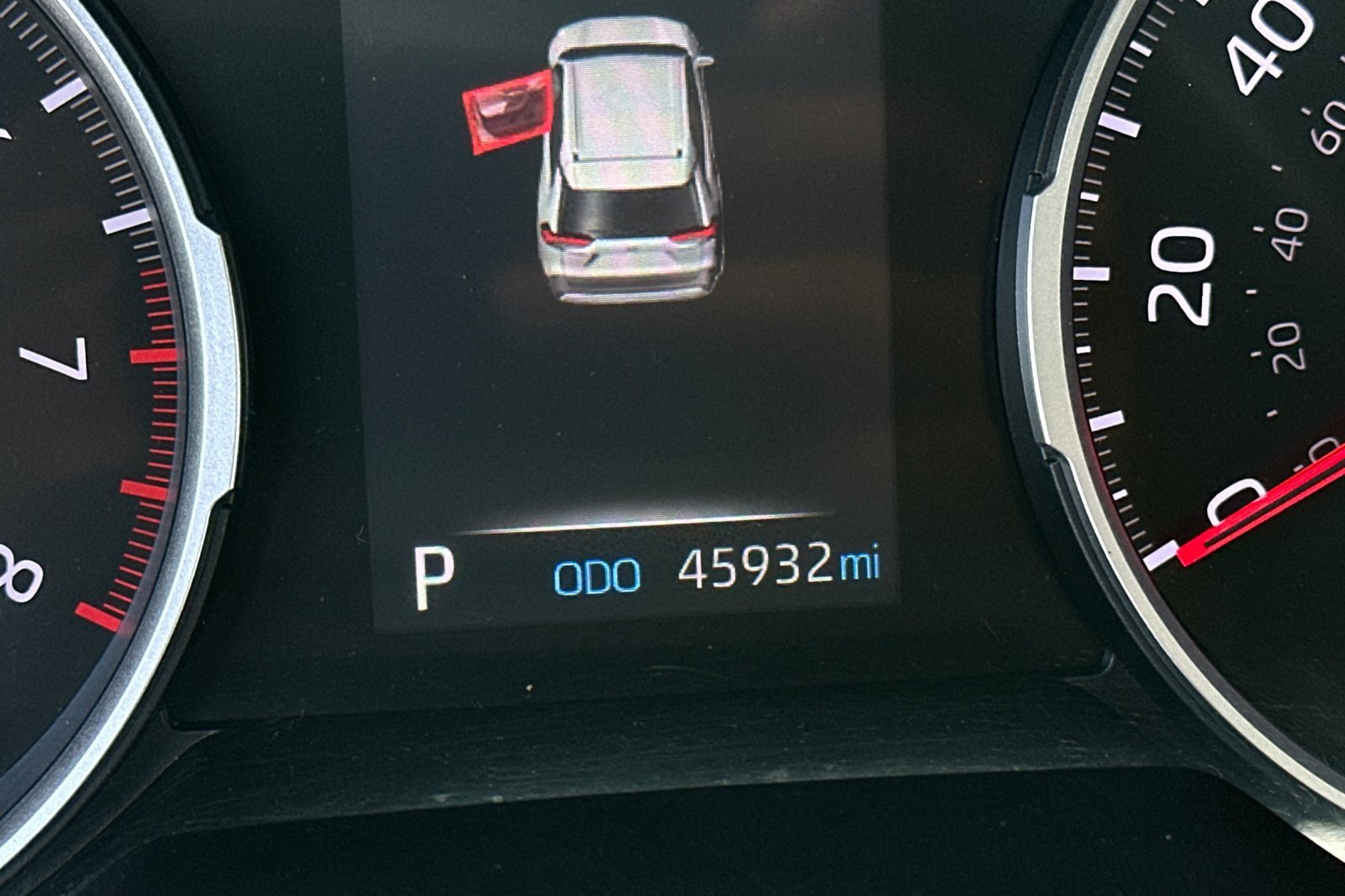 Used 2022 Toyota RAV4 XLE w/ Convenience Package image 34