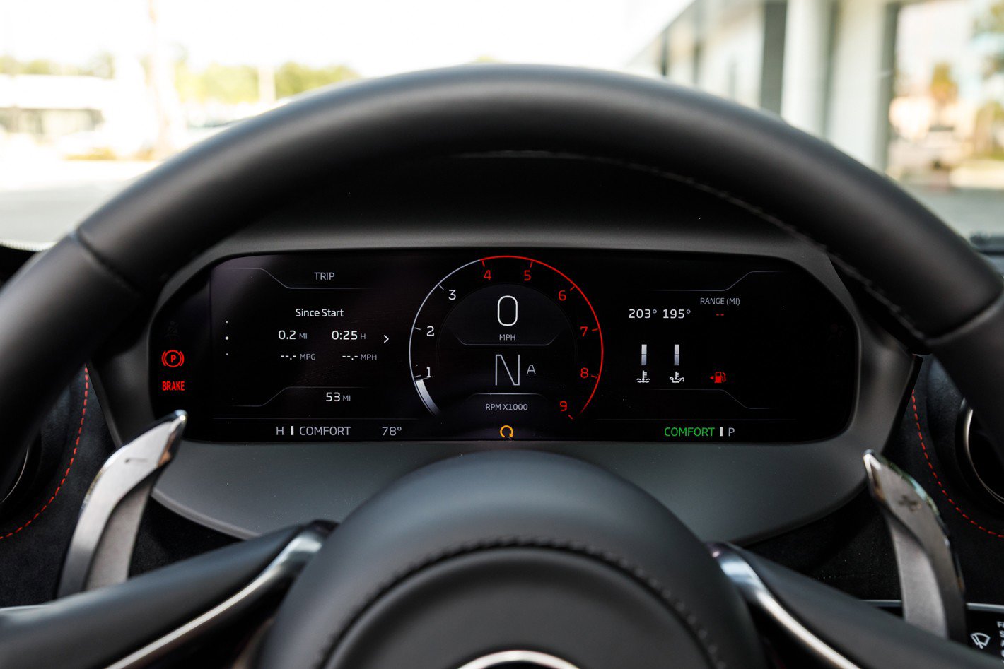 Used 2026 McLaren 750S Spider RWD image 34