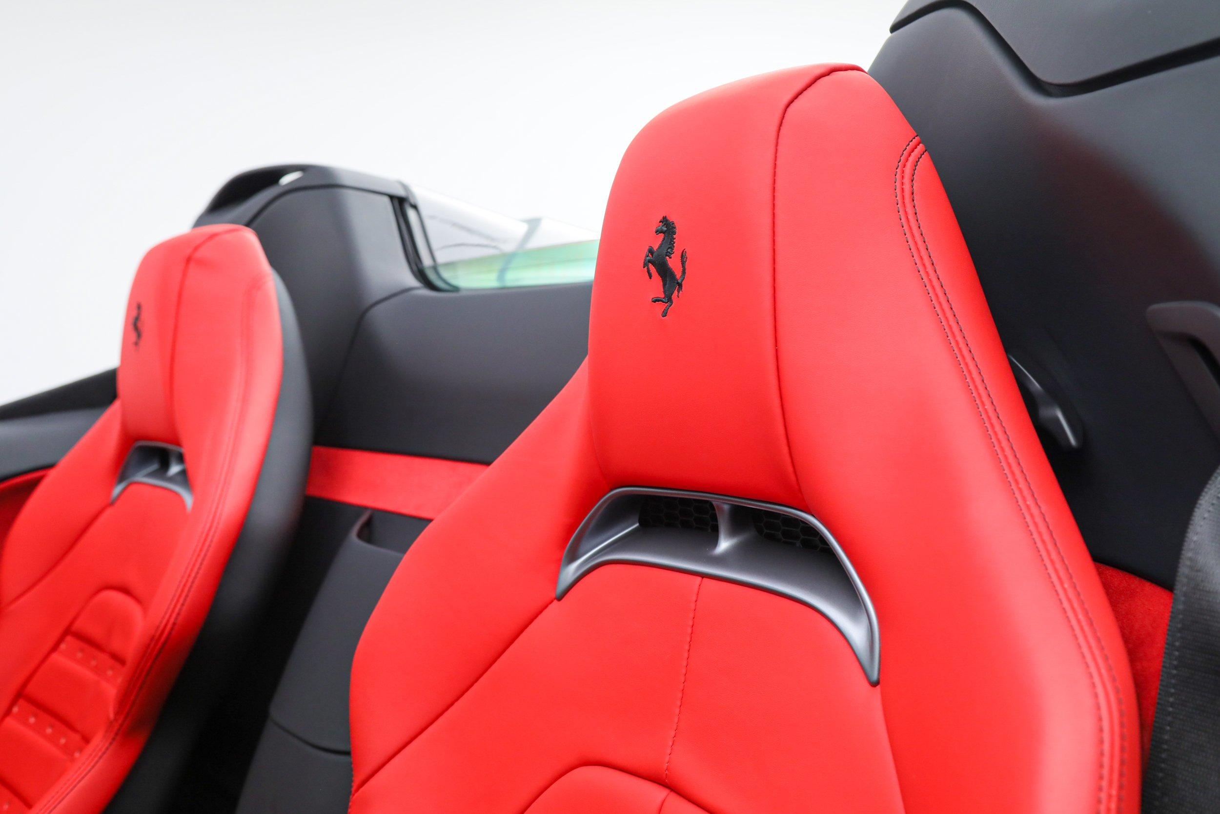 Certified 2025 Ferrari SF90 Spider AWD/4WD image 49