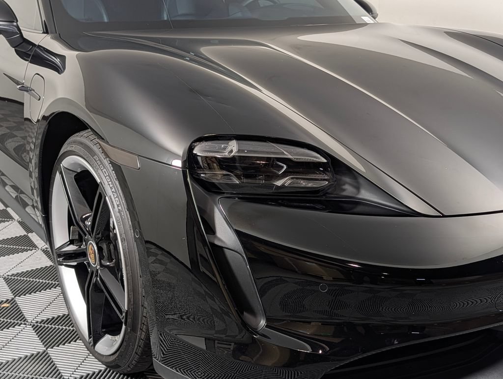 Certified 2024 Porsche Taycan 4S AWD/4WD image 15