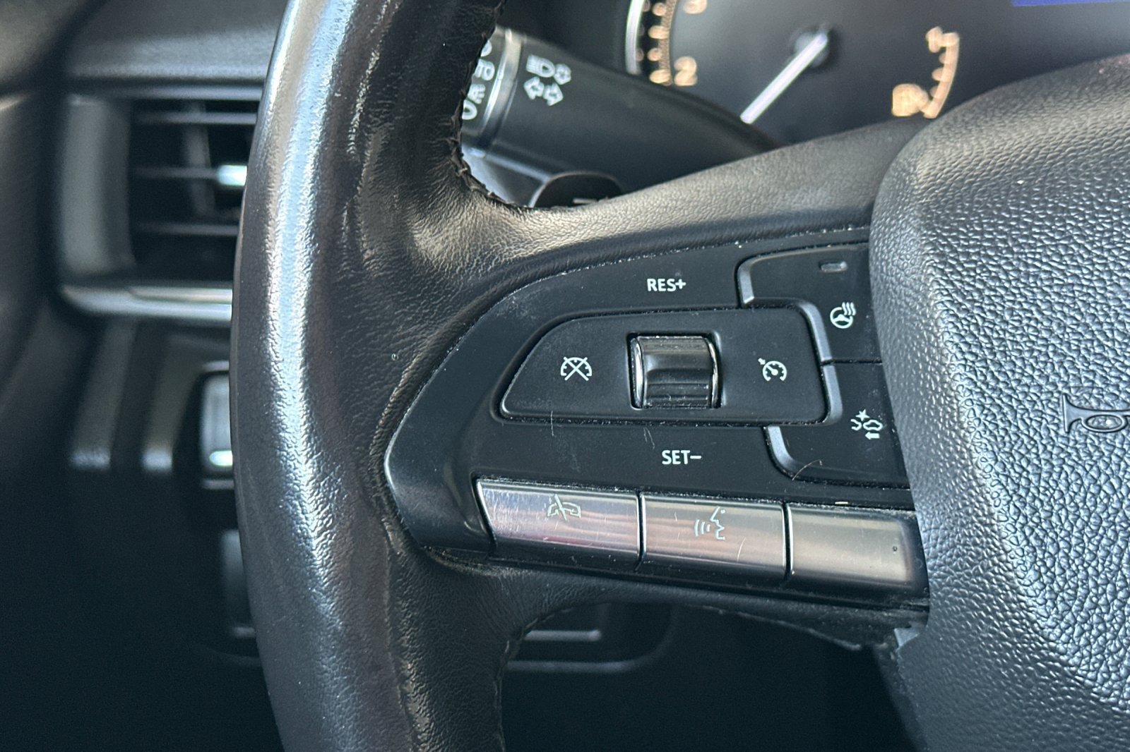 Certified 2020 Cadillac CT4 Premium Luxury RWD image 32