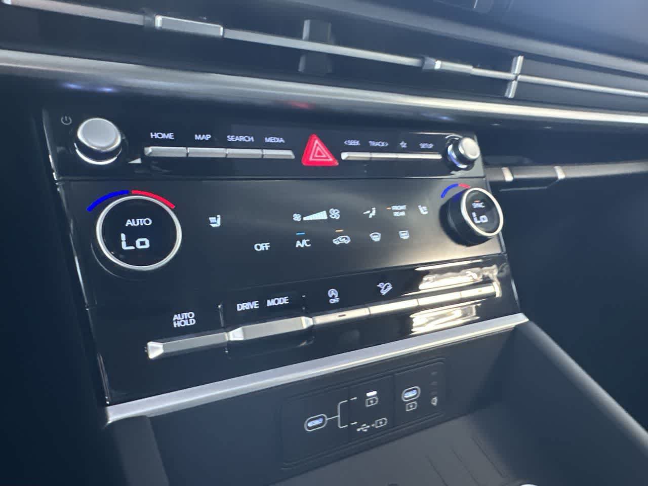 New 2027 Hyundai Santa Fe SEL FWD image 20