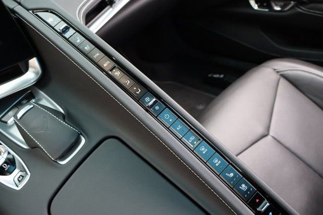 Used 2020 Chevrolet Corvette Stingray Preferred Cpe w/ 2LT Preferred Equipment Group image 11