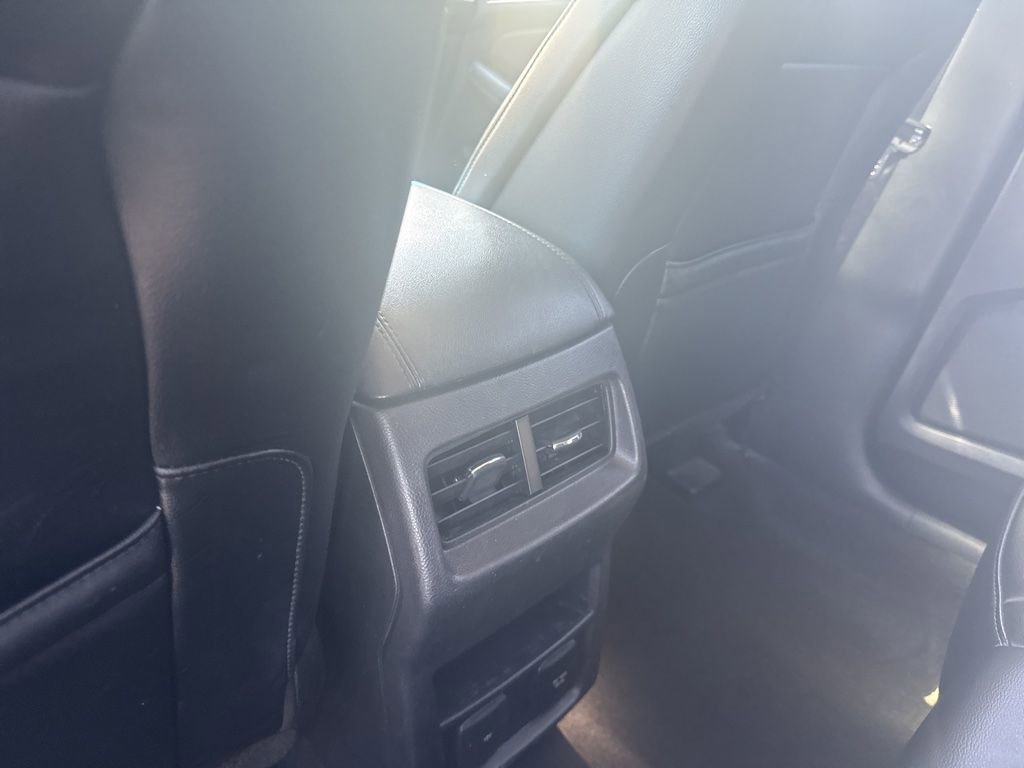 Used 2019 Ford Edge SEL w/ Equipment Group 201A image 28