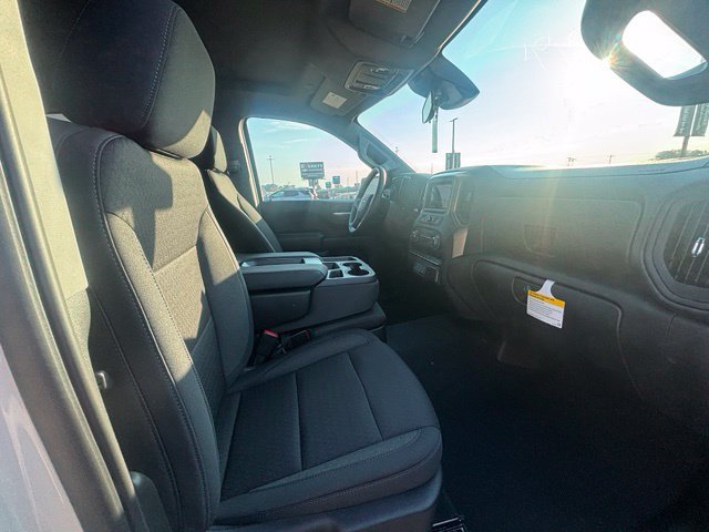 New 2026 Chevrolet Silverado 1500 Custom AWD/4WD image 8