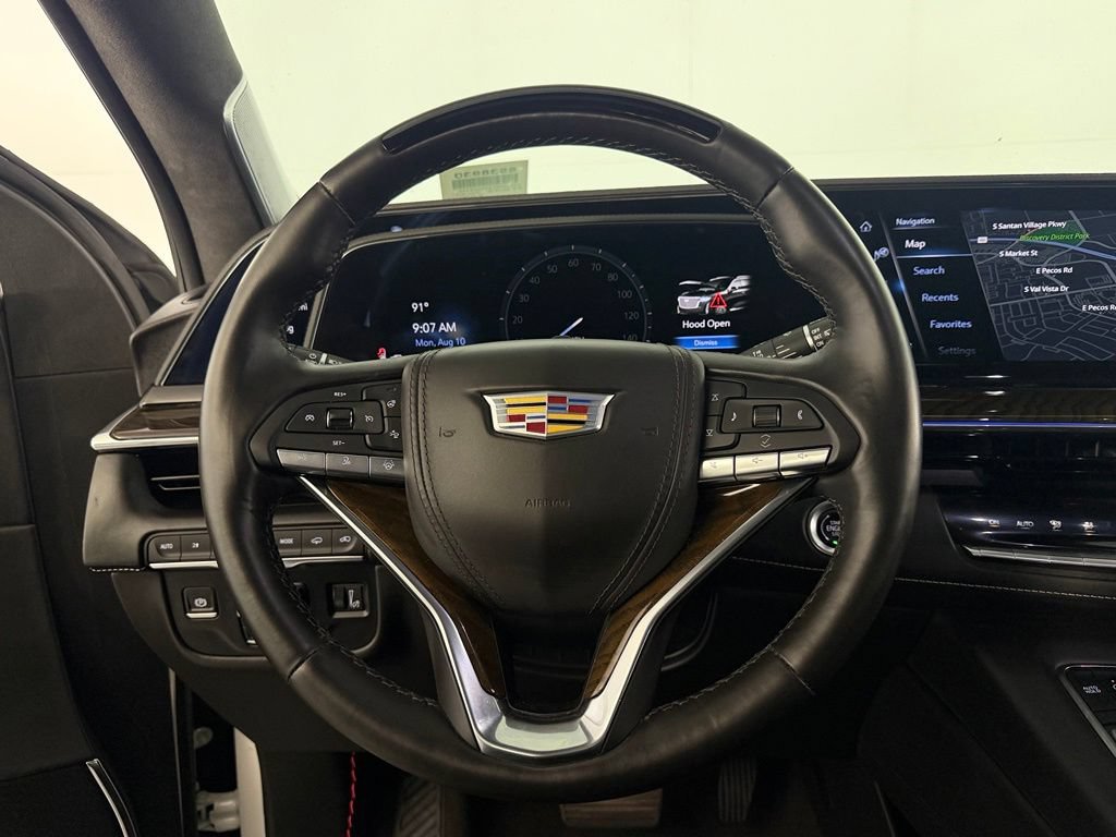 Used 2024 Cadillac Escalade ESV Sport Platinum w/ LPO, ONYX Package AWD/4WD image 13
