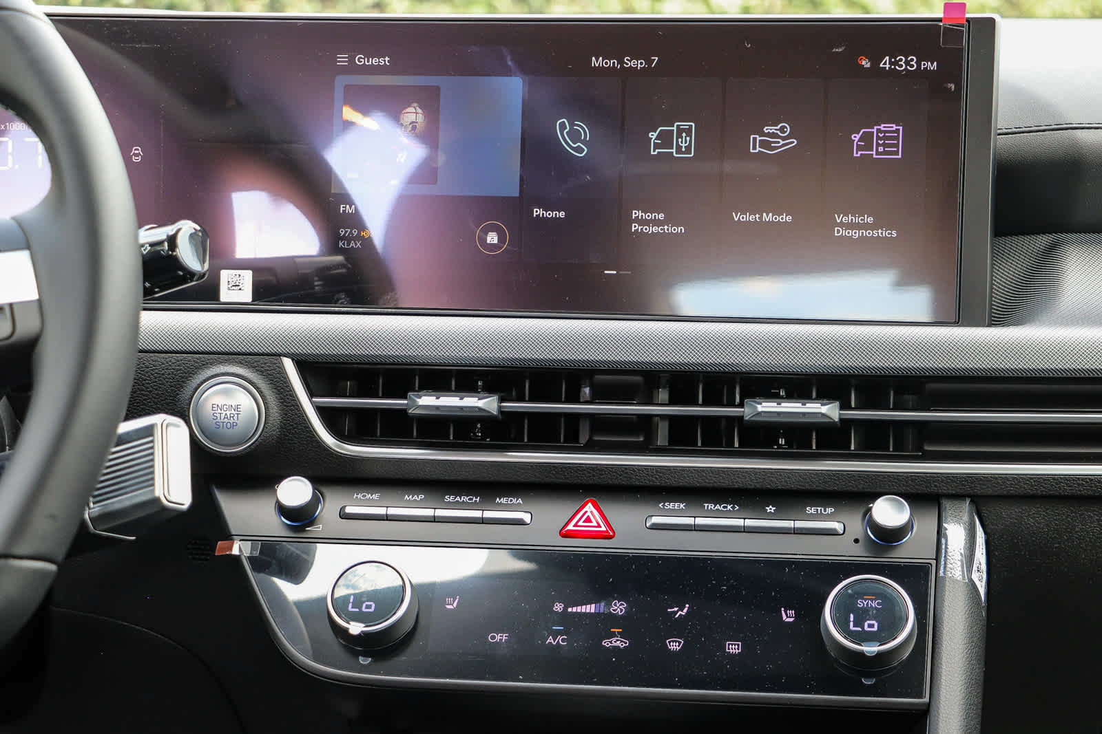 New 2026 Hyundai Sonata SEL FWD image 14